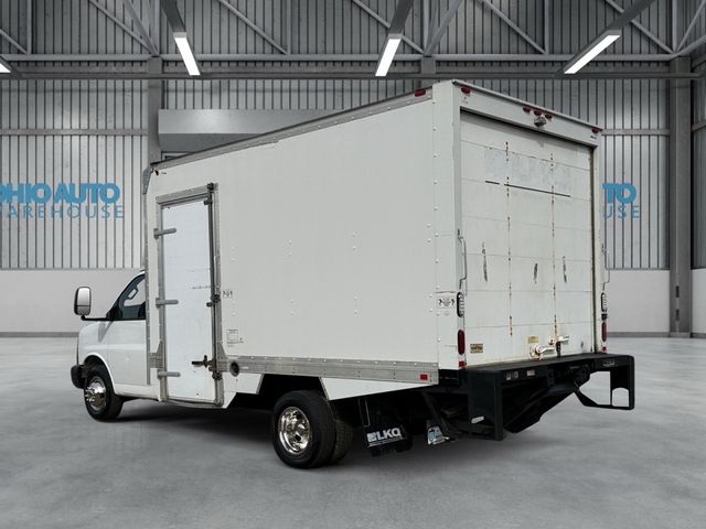 2016 Chevrolet EXPRESS G3500 Liftgate 14FT BOX V8 | Canton, Ohio | Ohio Auto Warehouse LLC 2016 Chevrolet EXPRESS G3500 Liftgate 14FT BOX V8 | Canton, Ohio | Ohio Auto Warehouse LLC