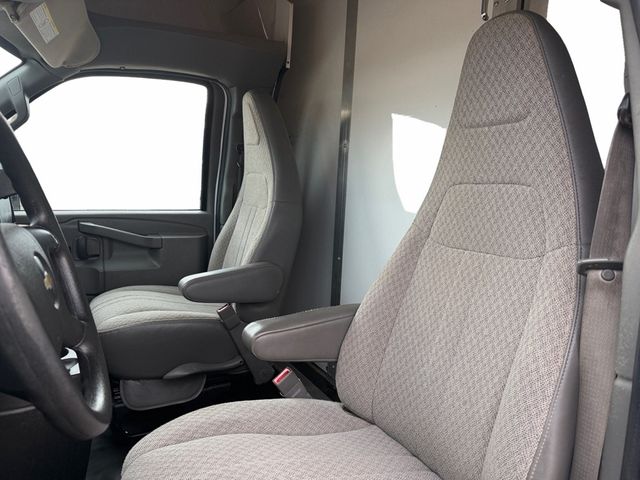 2016 Chevrolet EXPRESS G3500 12FT Service Utility Bed V8 | Canton, Ohio | Ohio Auto Warehouse LLC 2016 Chevrolet EXPRESS G3500 12FT Service Utility Bed V8 | Canton, Ohio | Ohio Auto Warehouse LLC