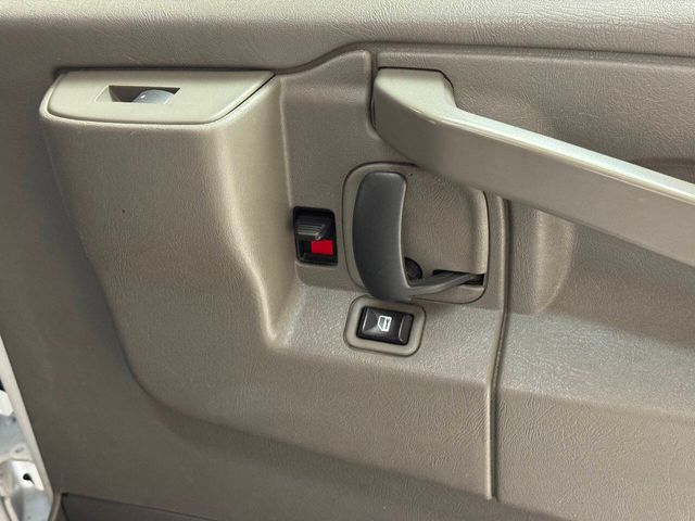 2016 Chevrolet Express 2500 | Houston, TX | Houston Auto Credit 2016 Chevrolet Express 2500 | Houston, TX | Houston Auto Credit