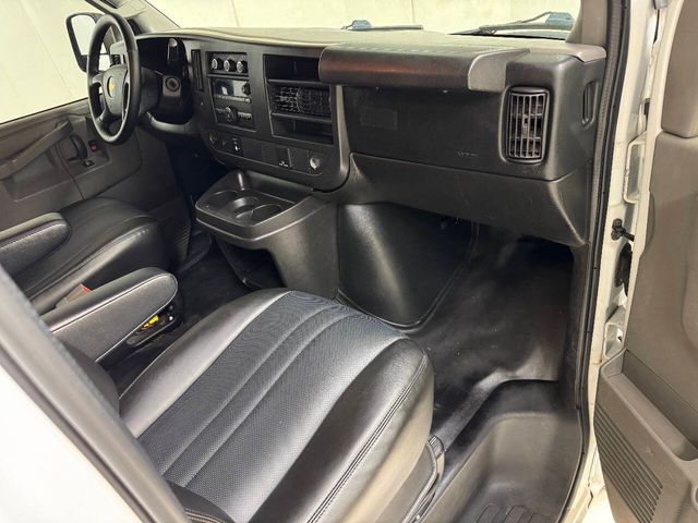 2016 Chevrolet Express 2500 | Houston, TX | Houston Auto Credit 2016 Chevrolet Express 2500 | Houston, TX | Houston Auto Credit