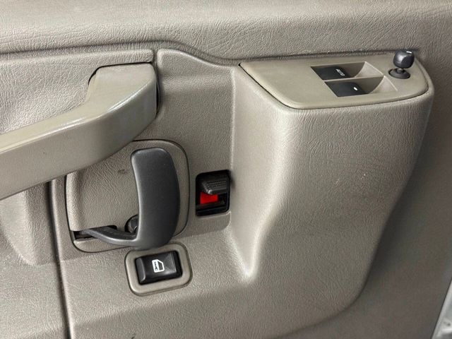 2016 Chevrolet Express 2500 | Houston, TX | Houston Auto Credit 2016 Chevrolet Express 2500 | Houston, TX | Houston Auto Credit