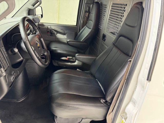 2016 Chevrolet Express 2500 | Houston, TX | Houston Auto Credit 2016 Chevrolet Express 2500 | Houston, TX | Houston Auto Credit