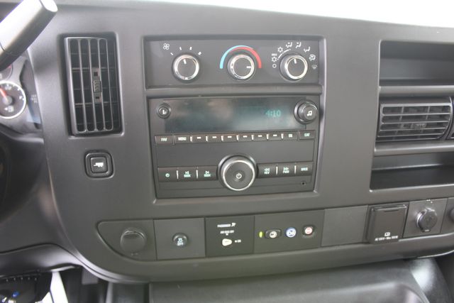 2016 Chevrolet Express 3500 | Roscoe, IL | Autoland Outlets