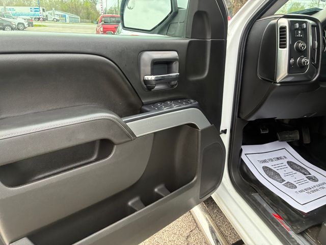 2016 Chevrolet Silverado 1500 LTZ CREW CAB 4X4 | Ontario, OH | New Haven Auto Sales 2016 Chevrolet Silverado 1500 LTZ CREW CAB 4X4 | Ontario, OH | New Haven Auto Sales