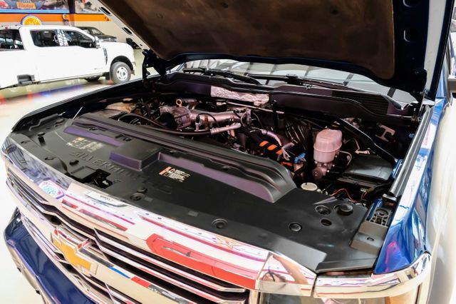 2016 Chevrolet Silverado 2500HD High Country | Addison, TX | Mr Car Guys 2016 Chevrolet Silverado 2500HD High Country | Addison, TX | Mr Car Guys