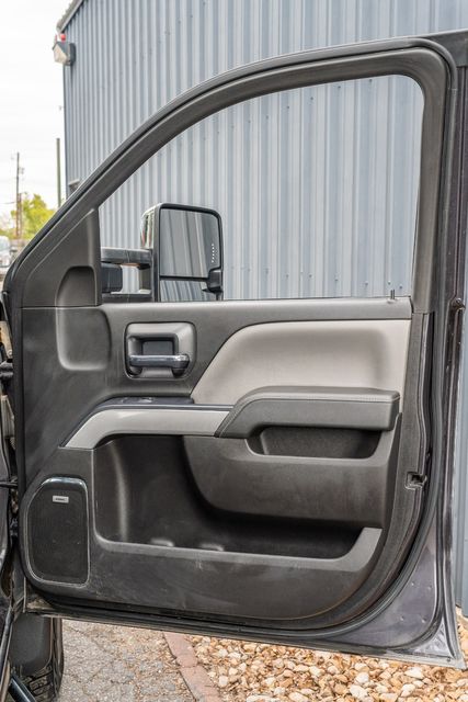 2016 Chevrolet Silverado 2500HD CREW CAB LTZ PLUS / DURAMAX PLUS / ALLISON 6 SPEED | Austin, TX | Rocky Mountain Truck Stop Austin 2016 Chevrolet Silverado 2500HD CREW CAB LTZ PLUS / DURAMAX PLUS / ALLISON 6 SPEED | Austin, TX | Rocky Mountain Truck Stop Austin