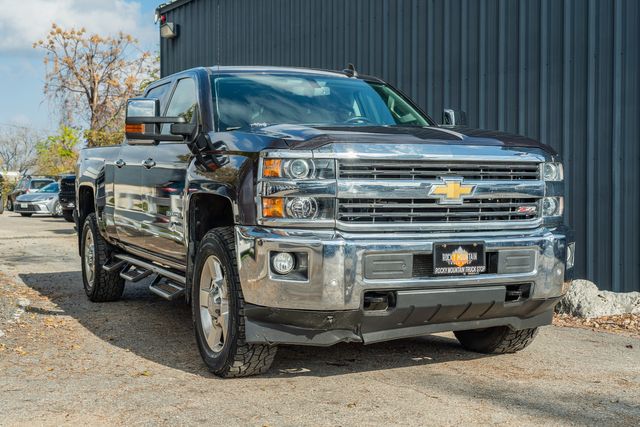 2016 Chevrolet Silverado 2500HD CREW CAB LTZ PLUS / DURAMAX PLUS / ALLISON 6 SPEED | Austin, TX | Rocky Mountain Truck Stop Austin 2016 Chevrolet Silverado 2500HD CREW CAB LTZ PLUS / DURAMAX PLUS / ALLISON 6 SPEED | Austin, TX | Rocky Mountain Truck Stop Austin