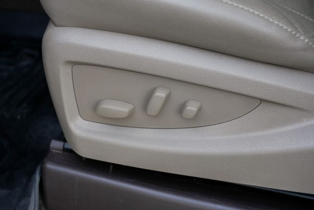 2016 Chevrolet Silverado 2500HD LTZ Z71 W/ UPGRADES / 1-OWNER CLEAN CARFAX LOADED | Austin, TX | Rocky Mountain Truck Stop Austin