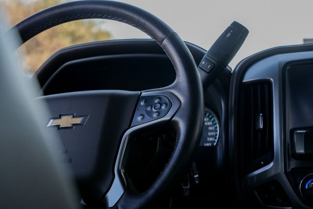 2016 Chevrolet Silverado 2500HD LTZ Z71 W/ UPGRADES / 1-OWNER CLEAN CARFAX LOADED | Austin, TX | Rocky Mountain Truck Stop Austin