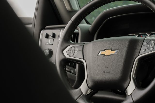 2016 Chevrolet Silverado 2500HD LT Z71 W/ UPGRADES / CLEAN CARFAX / DURAMAX 4X4 | Austin, TX | Rocky Mountain Truck Stop Austin 2016 Chevrolet Silverado 2500HD LT Z71 W/ UPGRADES / CLEAN CARFAX / DURAMAX 4X4 | Austin, TX | Rocky Mountain Truck Stop Austin