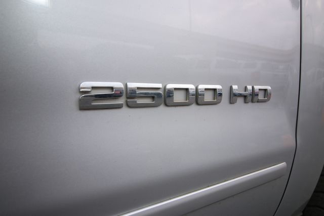 2016 Chevrolet Silverado 2500HD LT | San Antonio, TX | R&L Certified Auto Group 2016 Chevrolet Silverado 2500HD LT | San Antonio, TX | R&L Certified Auto Group