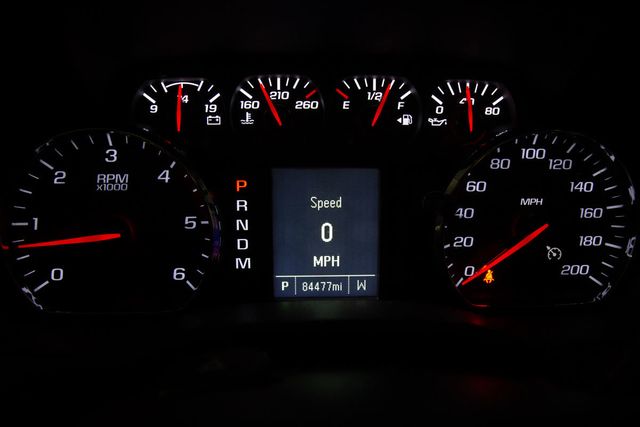 2016 Chevrolet Silverado 4WD CREW Cab Lifted 3"