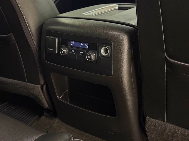 2016 Chevrolet Suburban LT | Houston, TX | Houston Auto Credit 2016 Chevrolet Suburban LT | Houston, TX | Houston Auto Credit