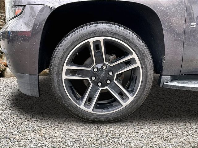 2016 Chevrolet Suburban LT