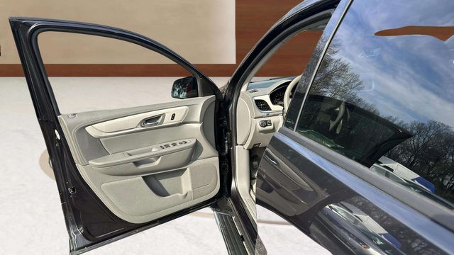 2016 Chevrolet Traverse LS | Alpharetta, GA | Star Motors 2016 Chevrolet Traverse LS | Alpharetta, GA | Star Motors