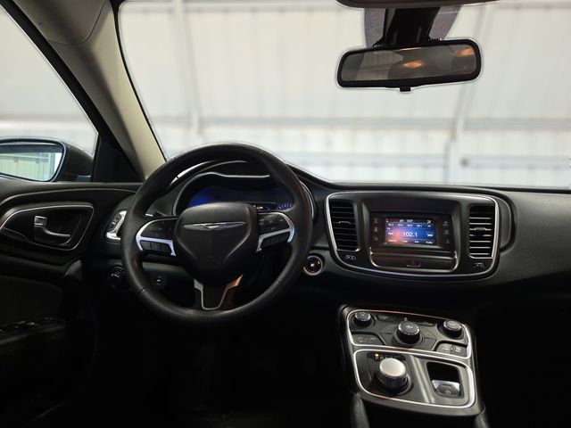 2016 Chrysler 200 Limited | Houston, TX | Texas Star Motors 2016 Chrysler 200 Limited | Houston, TX | Texas Star Motors