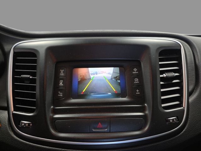 2016 Chrysler 200 Limited 2016 Chrysler 200 Limited