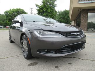 2016 Chrysler 200 S | Jefferson City, TN | Farris Motor Company in Jefferson City, TN 37760