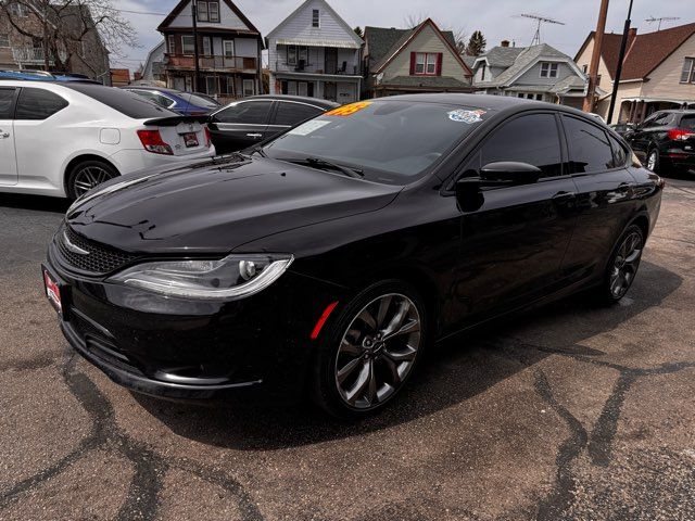 2016 Chrysler 200 S