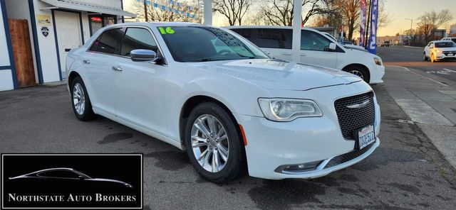 2016 Chrysler 300 C