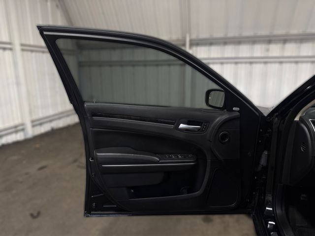 2016 Chrysler 300C C | Houston, TX | Texas Star Motors