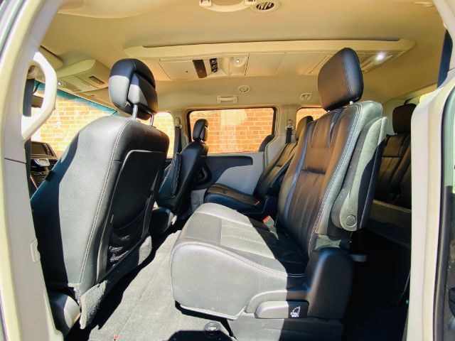 2016 Chrysler Town & Country Touring | Lubbock, TX | Chaparral Motors - Lubbock 2016 Chrysler Town & Country Touring | Lubbock, TX | Chaparral Motors - Lubbock