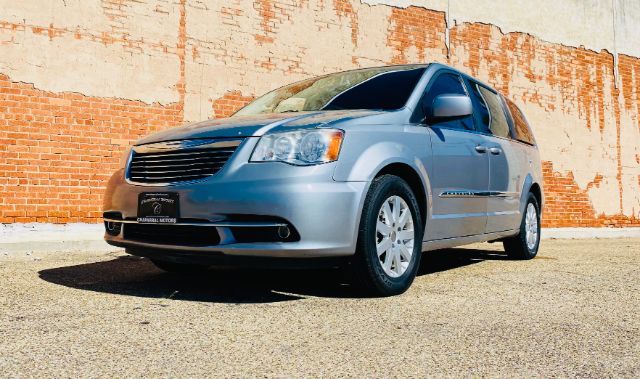 2016 Chrysler Town & Country Touring | Lubbock, TX | Chaparral Motors - Lubbock 2016 Chrysler Town & Country Touring | Lubbock, TX | Chaparral Motors - Lubbock