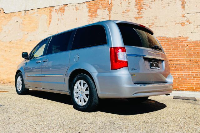 2016 Chrysler Town & Country Touring | Lubbock, TX | Chaparral Motors - Lubbock 2016 Chrysler Town & Country Touring | Lubbock, TX | Chaparral Motors - Lubbock