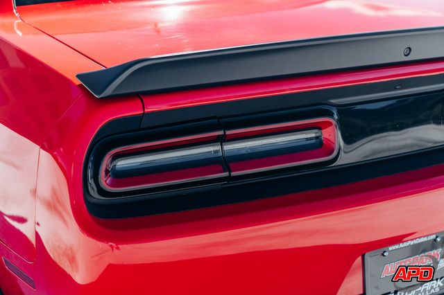 2016 Dodge Challenger SRT Hellcat w/ mods
