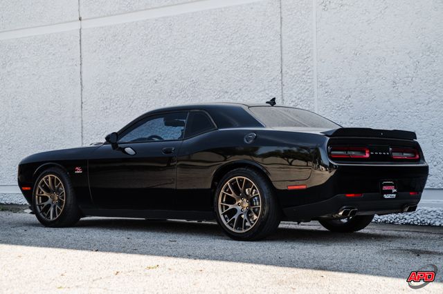 2016 Dodge Challenger R/T Shaker