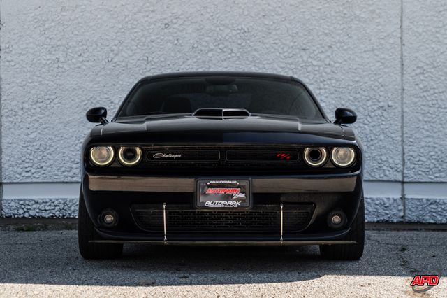 2016 Dodge Challenger R/T Shaker