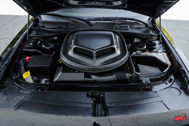 2016 Dodge Challenger R/T Shaker