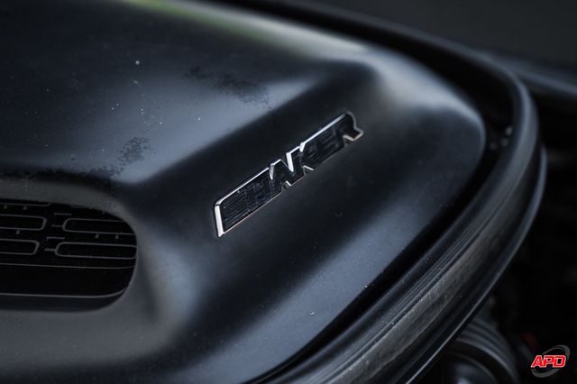 2016 Dodge Challenger R/T Shaker