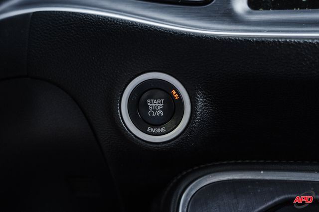 2016 Dodge Challenger R/T Shaker 2016 Dodge Challenger R/T Shaker