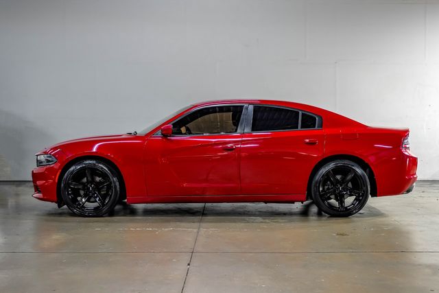 2016 Dodge Charger SE Redline Tricoat Pearl 20" VOXX | Dallas, TX | East Dallas Diesel 2016 Dodge Charger SE Redline Tricoat Pearl 20" VOXX | Dallas, TX | East Dallas Diesel