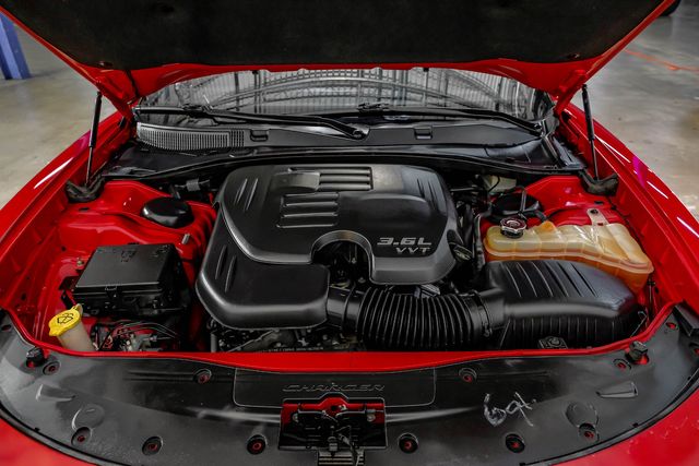 2016 Dodge Charger SE Redline Tricoat Pearl 20" VOXX | Dallas, TX | East Dallas Diesel 2016 Dodge Charger SE Redline Tricoat Pearl 20" VOXX | Dallas, TX | East Dallas Diesel