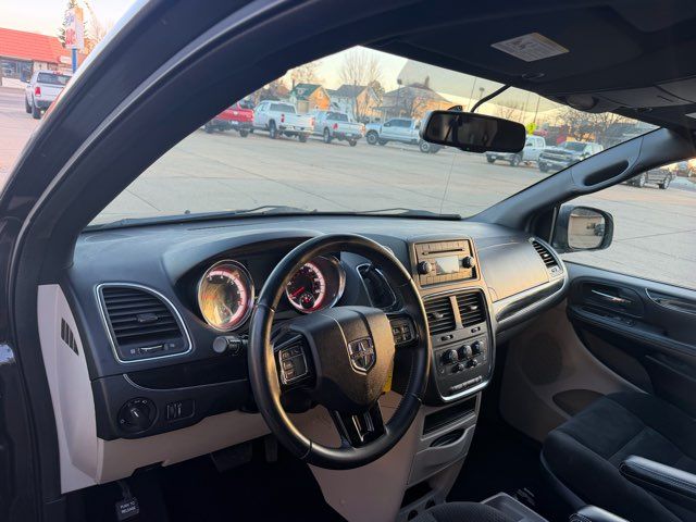 2016 Dodge Grand Caravan SE ONLY 60,000 Miles | Dickinson, ND | Heiser Motors