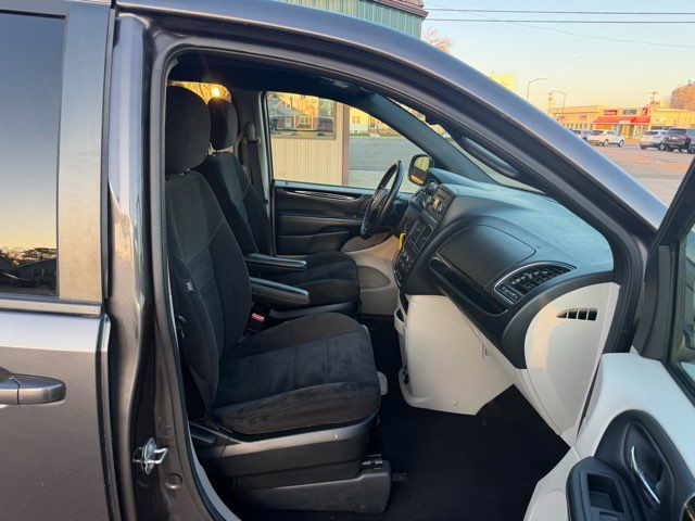 2016 Dodge Grand Caravan SE ONLY 60,000 Miles | Dickinson, ND | Heiser Motors