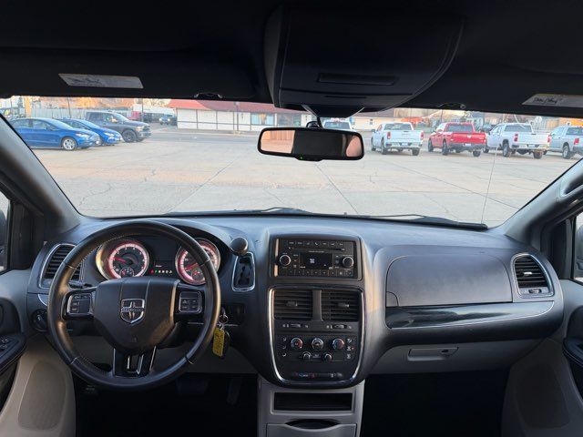2016 Dodge Grand Caravan SE ONLY 60,000 Miles | Dickinson, ND | Heiser Motors