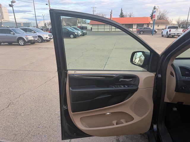 2016 Dodge Grand Caravan SE | Dickinson, ND | Heiser Motors