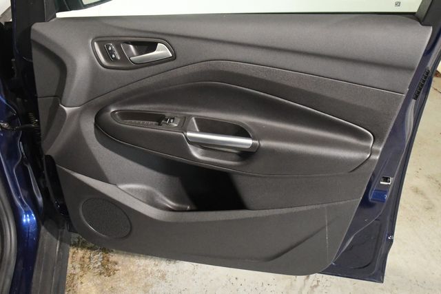 2016 Ford C-MAX Hybrid SE | Branford, CT | Sound Auto Wholesalers 2016 Ford C-MAX Hybrid SE | Branford, CT | Sound Auto Wholesalers