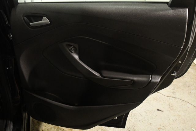 2016 Ford C-MAX Hybrid SE | Branford, CT | Sound Auto Wholesalers 2016 Ford C-MAX Hybrid SE | Branford, CT | Sound Auto Wholesalers