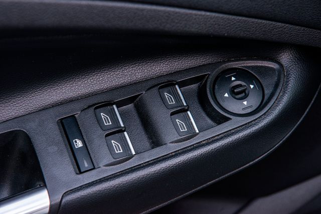 2016 Ford C-MAX Hybrid SEL | Van Nuys, CA | Stellar Auto INC. 2016 Ford C-MAX Hybrid SEL | Van Nuys, CA | Stellar Auto INC.