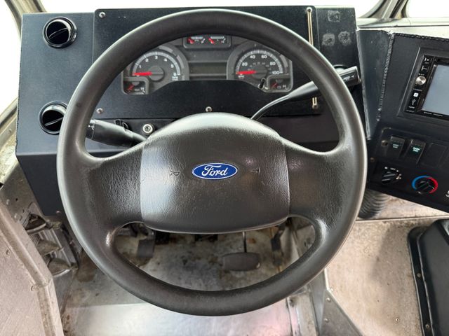 2016 Ford E-Series E-350 SD | Arlington Heights, IL | Gmotorcars