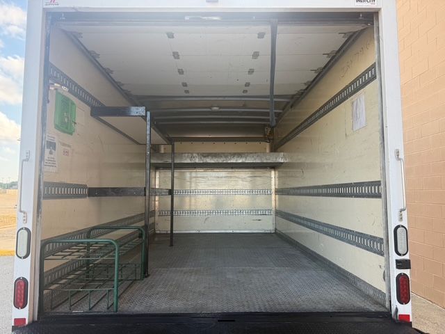 2016 Ford E-Series E-350 SD BOX TRUCK W/ LIFTGATE | Corpus Christi, TX | Discount Motor Company 2016 Ford E-Series E-350 SD BOX TRUCK W/ LIFTGATE | Corpus Christi, TX | Discount Motor Company