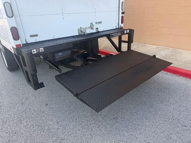 2016 Ford E-Series E-350 SD BOX TRUCK W/ LIFTGATE | Corpus Christi, TX | Discount Motor Company 2016 Ford E-Series E-350 SD BOX TRUCK W/ LIFTGATE | Corpus Christi, TX | Discount Motor Company