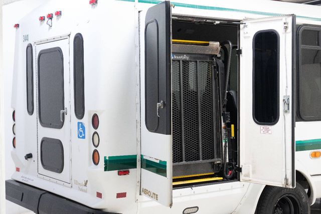 2016 Ford E-Series E-350 SD | Houston, TX | Houston Auto Credit 2016 Ford E-Series E-350 SD | Houston, TX | Houston Auto Credit