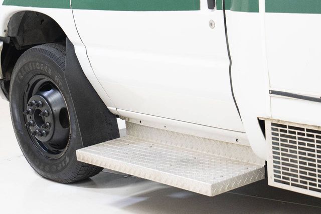 2016 Ford E-Series E-350 SD | Houston, TX | Houston Auto Credit 2016 Ford E-Series E-350 SD | Houston, TX | Houston Auto Credit