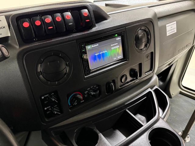 2016 Ford E-Series E-350 SD | Houston, TX | Houston Auto Credit 2016 Ford E-Series E-350 SD | Houston, TX | Houston Auto Credit