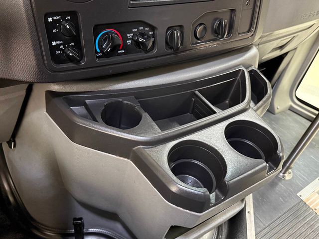 2016 Ford E-Series E-350 SD | Houston, TX | Houston Auto Credit 2016 Ford E-Series E-350 SD | Houston, TX | Houston Auto Credit